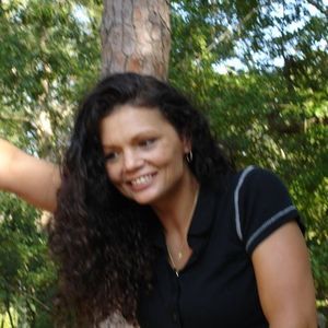 Meet your Posher, Suzette